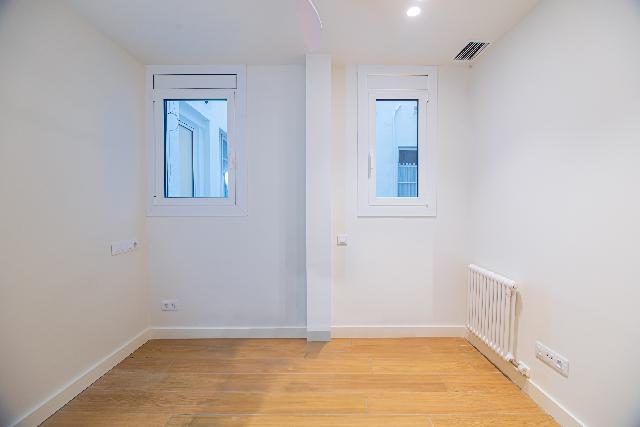 Imagen 21 Inmueble 302315 - Piso en venta en Barcelona / Rector Ubach - Junto Parque Moragas