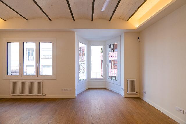 Imagen 9 Inmueble 302315 - Piso en venta en Barcelona / Rector Ubach - Junto Parque Moragas