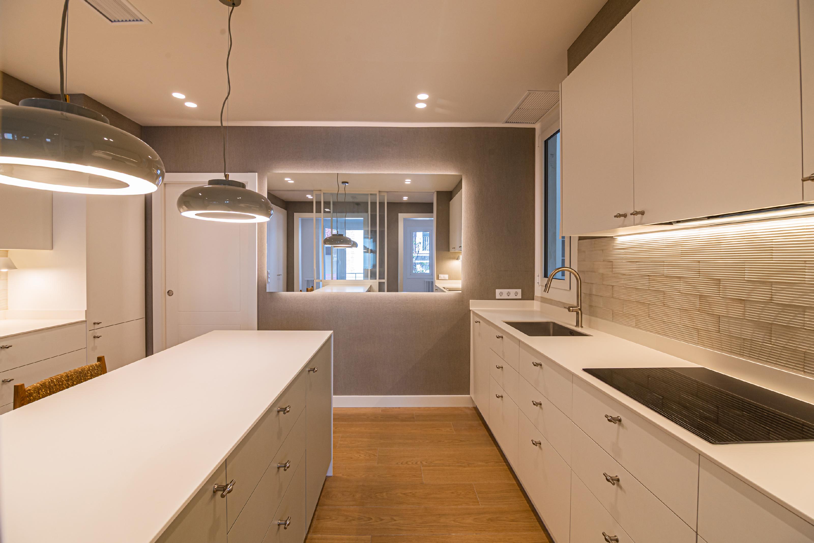 Imagen 12 Piso en venta en Barcelona / Rector Ubach - Junto Parque Moragas