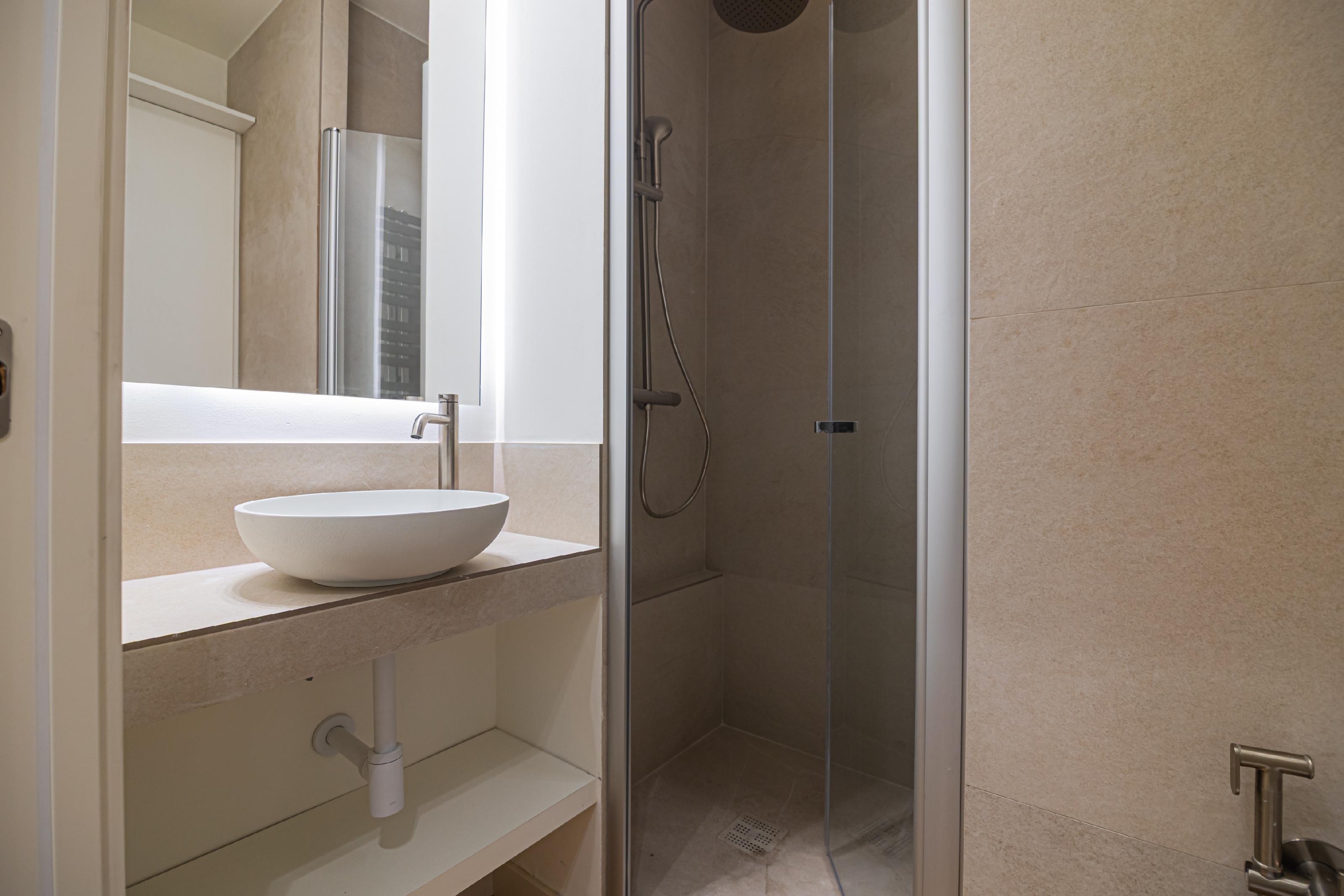 Imagen 5 Piso en venta en Barcelona / Rector Ubach - Junto Parque Moragas