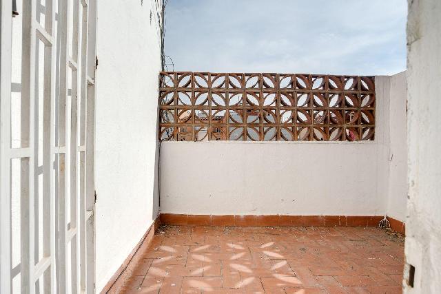 Imagen 10 Inmueble 302356 - Estudio en venta en Barcelona / Gran Vía - Font de la Guatlla