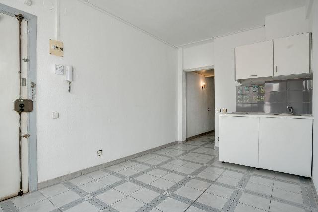 Imagen 8 Inmueble 302356 - Estudio en venta en Barcelona / Gran Vía - Font de la Guatlla