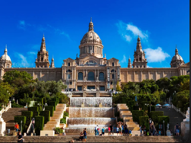 Imagen 3 Inmueble 302552 - Ático en venta en Barcelona / Plaza España con vistas al Palacio Nacional de Montjuïc 