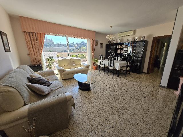 Imagen 3 Inmueble 302552 - Ático en venta en Barcelona / Plaza España con vistas al Palacio Nacional de Montjuïc 
