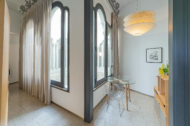 Imagen 18 Inmueble 302631 - Piso en venta en Barcelona / Entre Paseo de Gracia y Pg. de Sant Joan