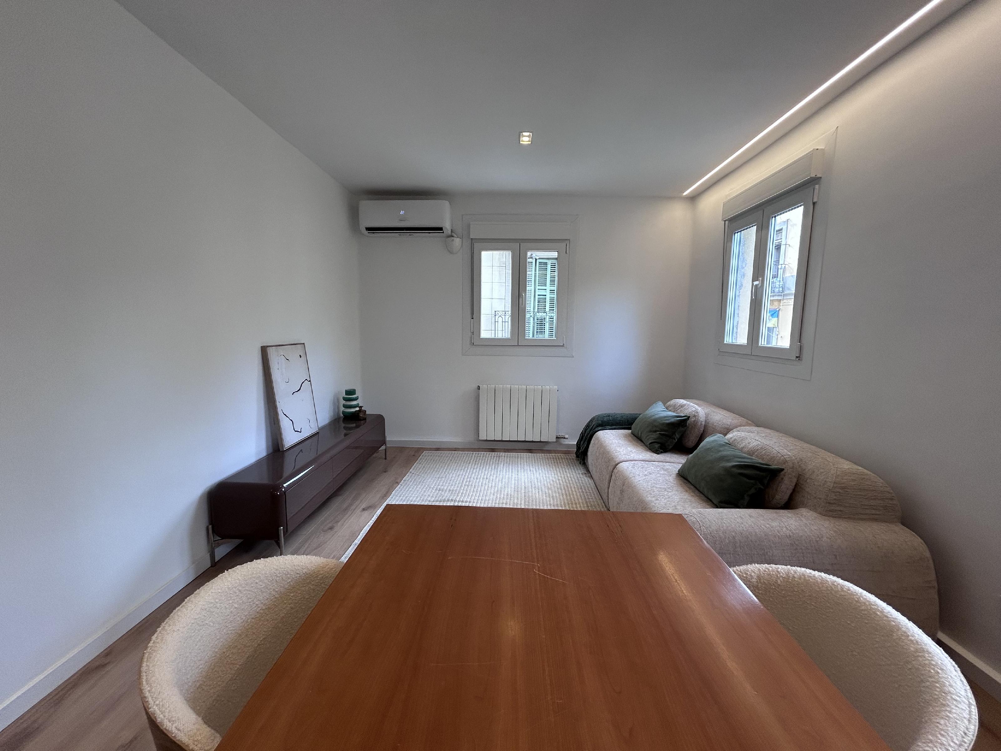 Imagen 10 Piso en venta en Barcelona / A 10 min. Playa Sant Miquel