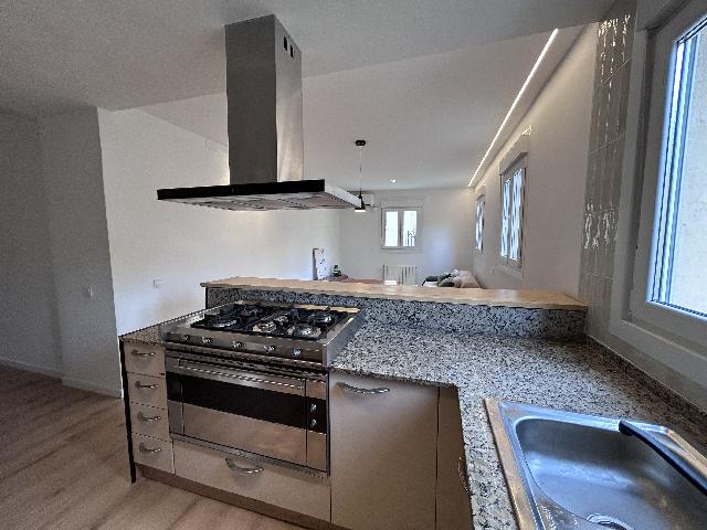 Imagen 20 Inmueble 302815 - Piso en venta en Barcelona / A 10 min. Playa Sant Miquel