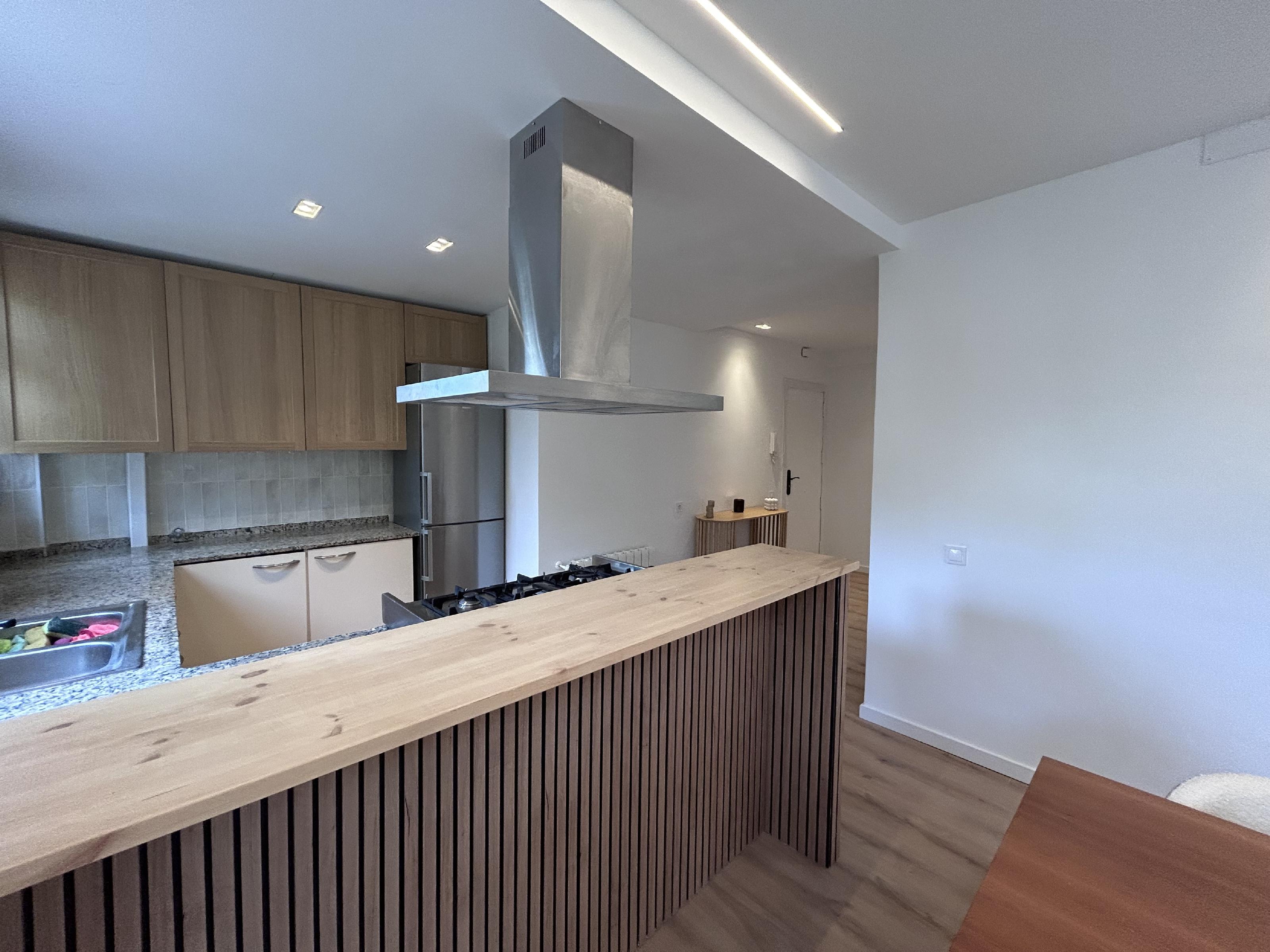 Imagen 19 Piso en venta en Barcelona / A 10 min. Playa Sant Miquel