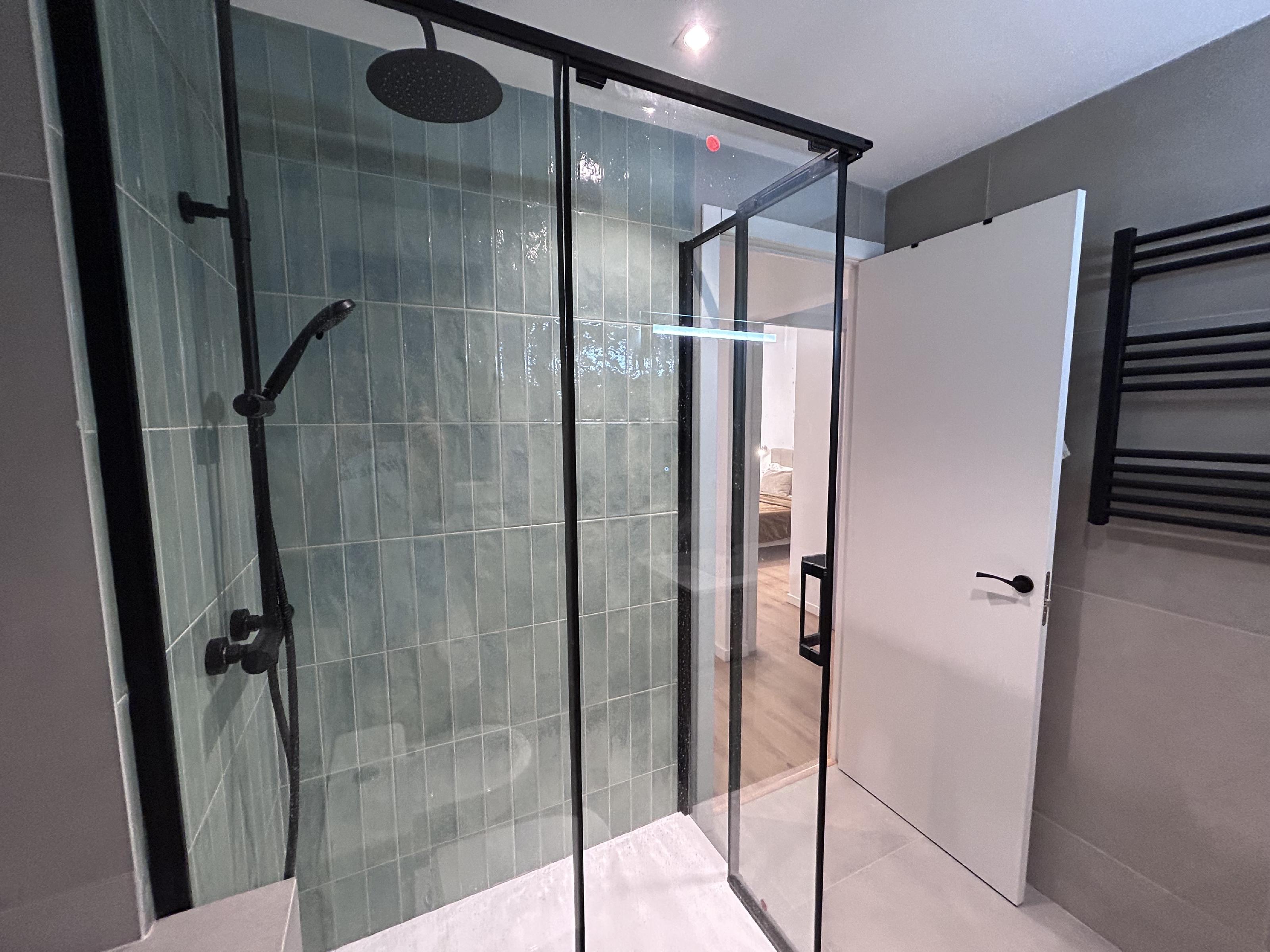 Imagen 34 Piso en venta en Barcelona / A 10 min. Playa Sant Miquel
