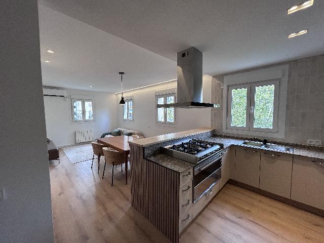 Imagen 21 Inmueble 302815 - Piso en venta en Barcelona / A 10 min. Playa Sant Miquel