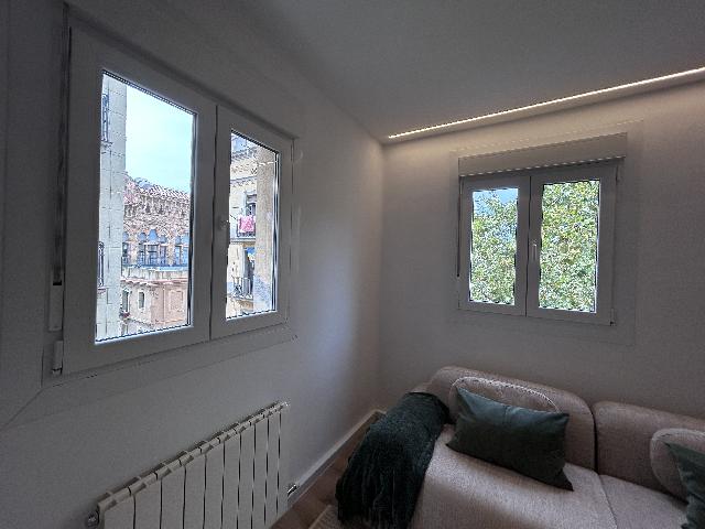 Imagen 9 Inmueble 302815 - Piso en venta en Barcelona / A 10 min. Playa Sant Miquel