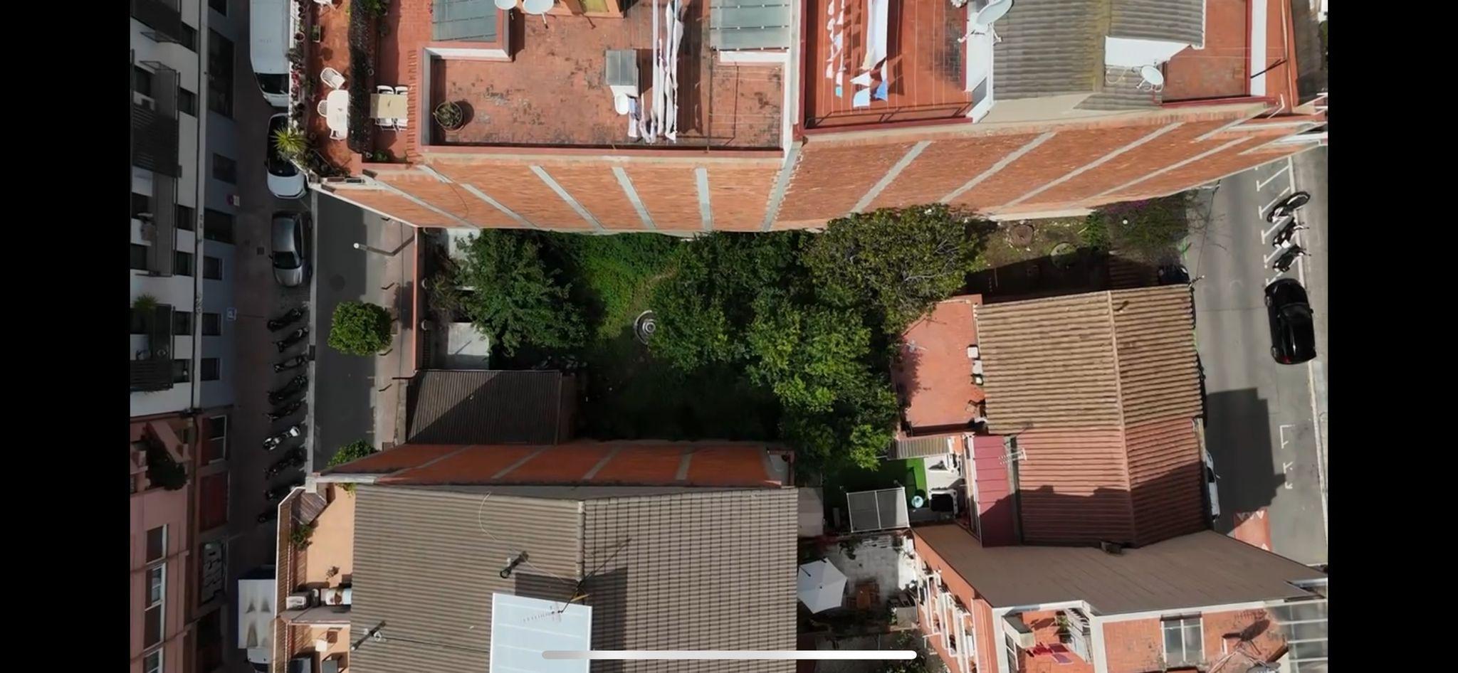 Imagen 17 Casa en venta en Barcelona / Nou Barris al lado de la parada Virrei Amat L5