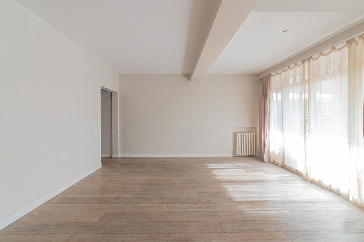 Imagen 4 Ático en venta en Barcelona / Calle Enric Granados 