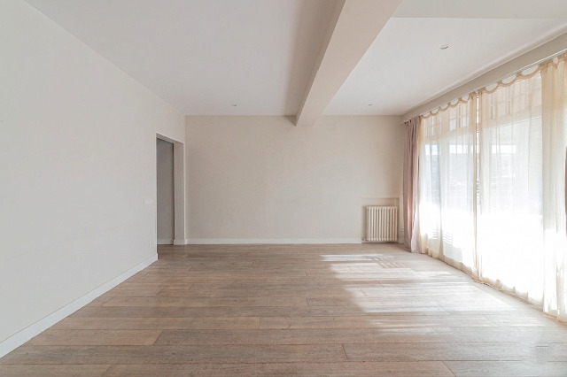 Imagen 4 Inmueble 303138 - Ático en venta en Barcelona / Calle Enric Granados 