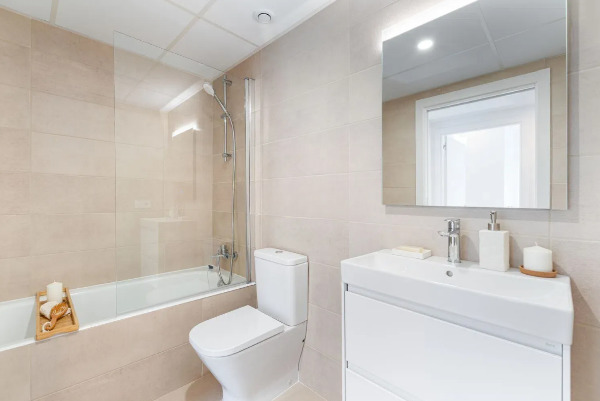 Imagen 12 Piso en venta en Barcelona / La Marina del Prat Vermell