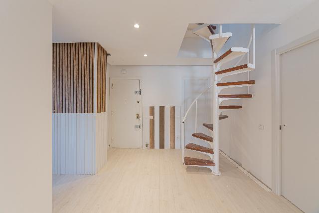 Imagen 3 Inmueble 304919 - Ático en venta en Barcelona / Próximo a la Sagrada Familia 