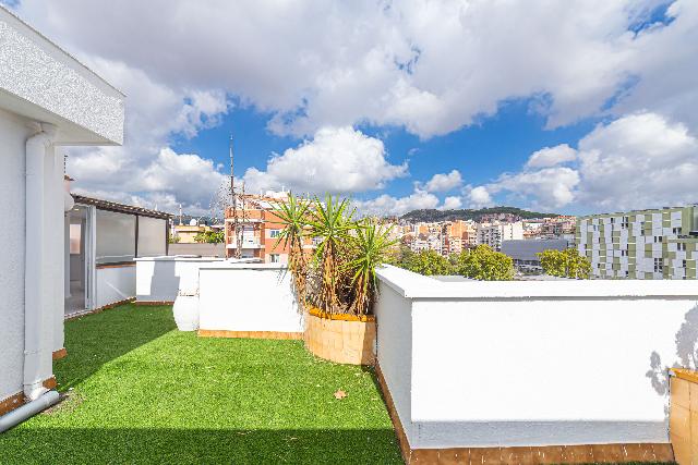 Imagen 26 Inmueble 304919 - Ático en venta en Barcelona / Próximo a la Sagrada Familia 