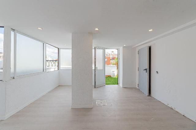 Imagen 18 Inmueble 304919 - Ático en venta en Barcelona / Próximo a la Sagrada Familia 