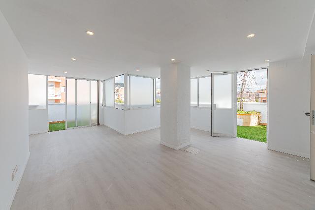 Imagen 4 Inmueble 304919 - Ático en venta en Barcelona / Próximo a la Sagrada Familia 