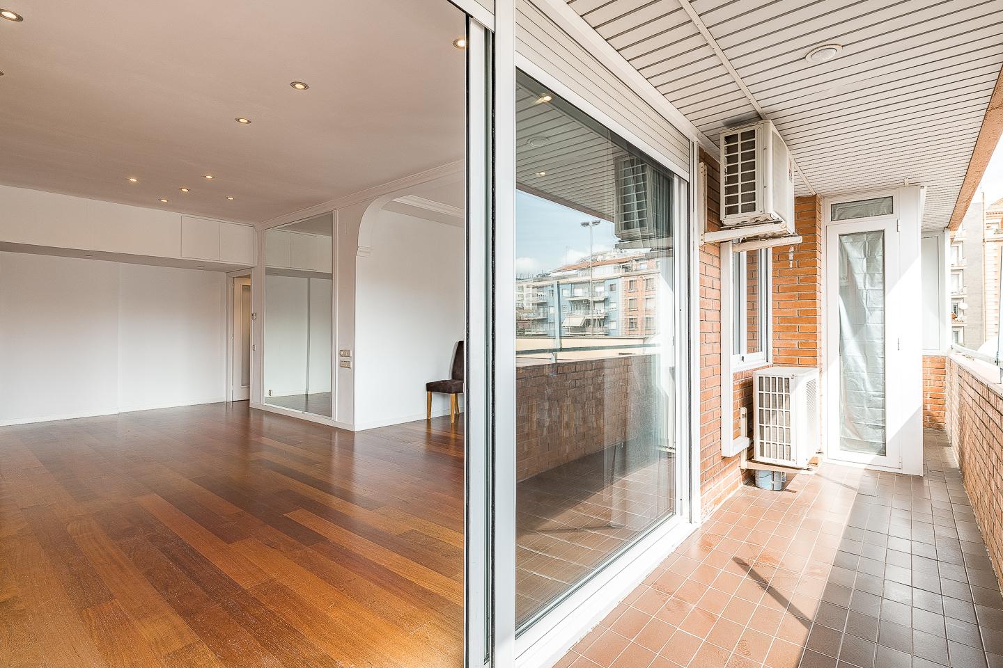 Imagen 23 Piso en venta en Barcelona / Al lado Corte Inglés de Avda. Diagonal