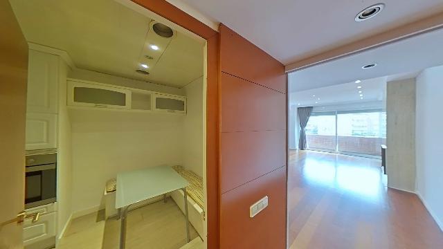 Imagen 4 Inmueble 305362 - Piso en venta en Barcelona / Al lado Corte Inglés de Avda. Diagonal