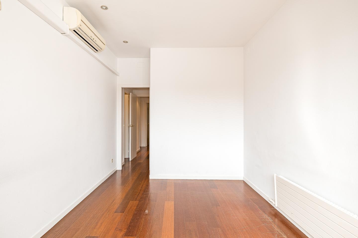 Imagen 43 Piso en venta en Barcelona / Al lado Corte Inglés de Avda. Diagonal