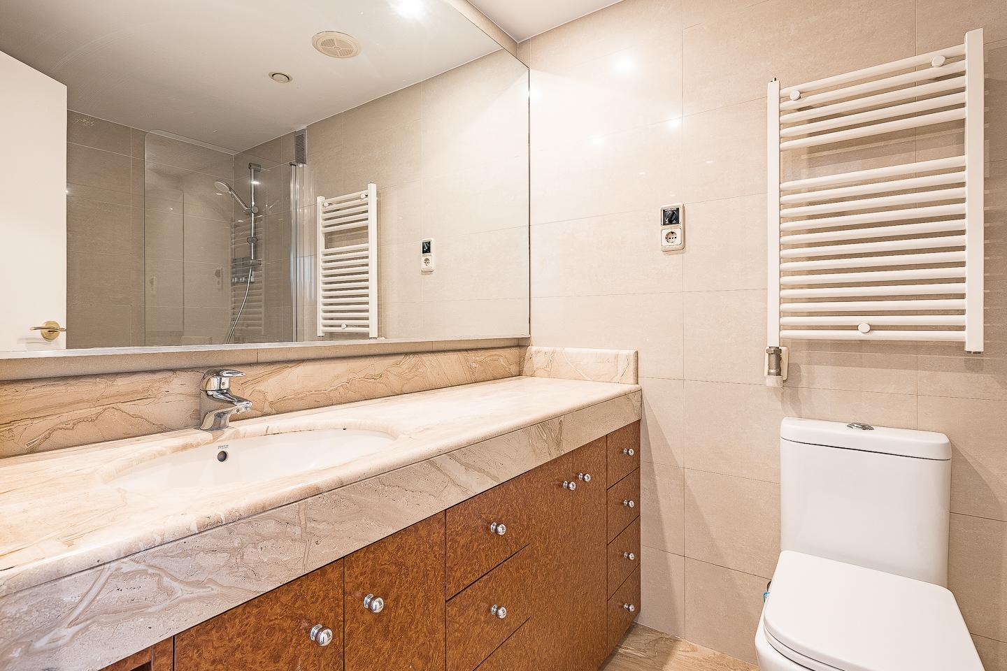 Imagen 47 Piso en venta en Barcelona / Al lado Corte Inglés de Avda. Diagonal