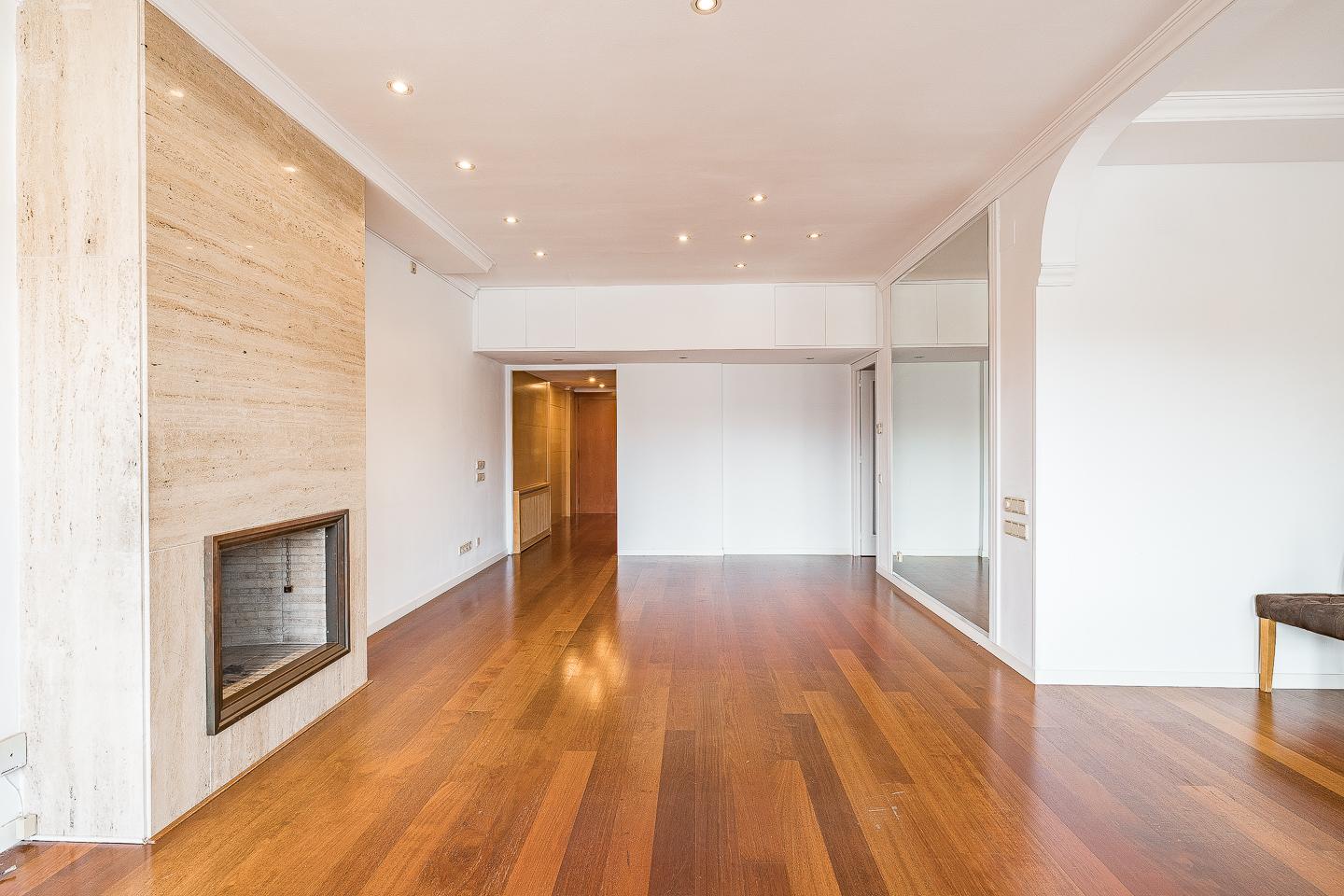 Imagen 15 Piso en venta en Barcelona / Al lado Corte Inglés de Avda. Diagonal