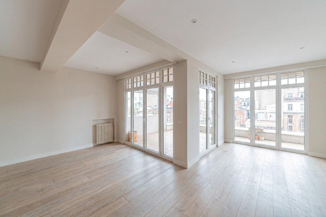 Imagen 3 Ático en venta en Barcelona / Calle Enric Granados 