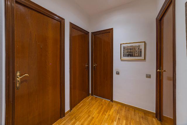 Imagen 17 Inmueble 305731 - Piso en venta en Barcelona / Francesc Macià - Josep Tarradellas