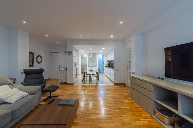 Imagen 1 Inmueble 305731 - Piso en venta en Barcelona / Francesc Macià - Josep Tarradellas