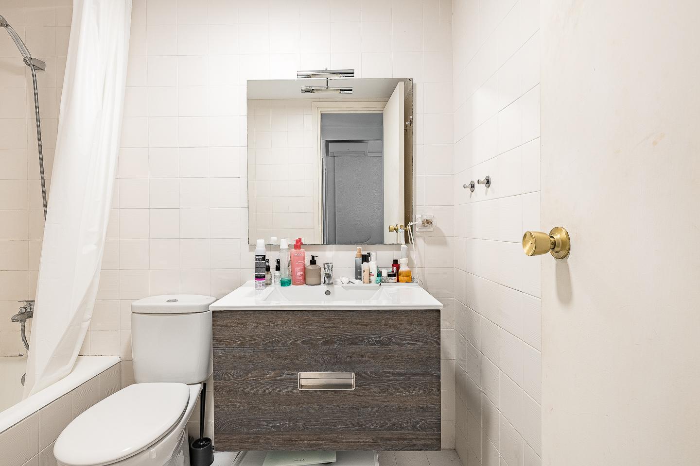 Imagen 24 Apartamento en venta en Barcelona / Cercano a Plaça Francesc Macià