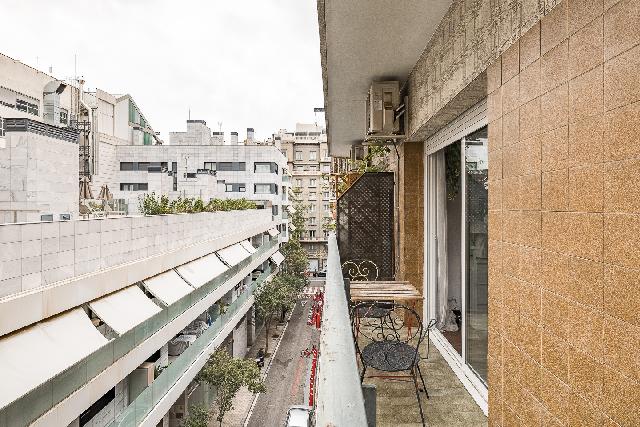 Imagen 30 Inmueble 306044 - Apartamento en venta en Barcelona / Cercano a Plaça Francesc Macià