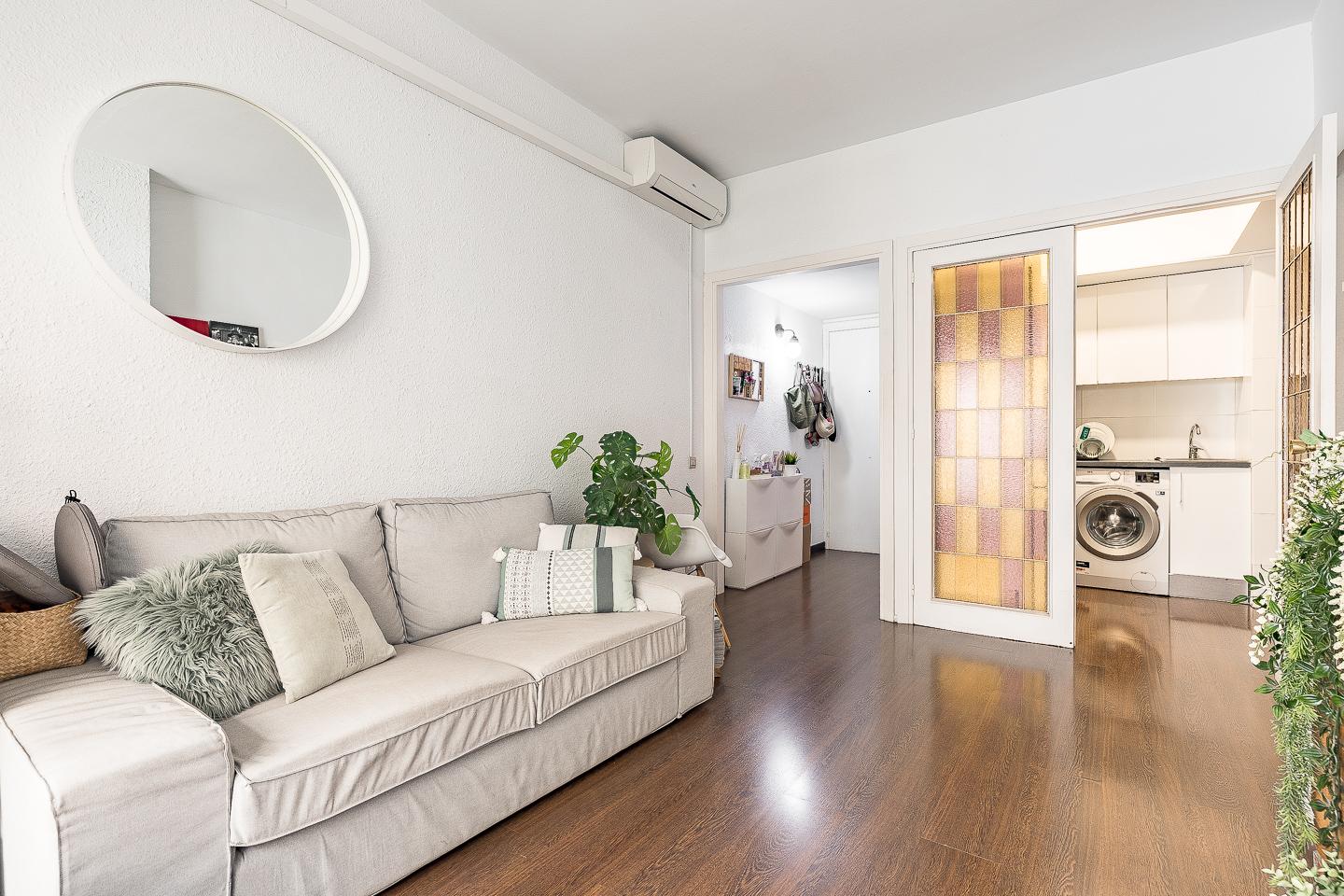 Imagen 9 Apartamento en venta en Barcelona / Cercano a Plaça Francesc Macià