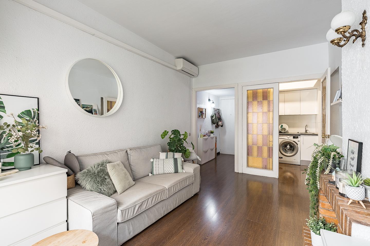 Imagen 12 Apartamento en venta en Barcelona / Cercano a Plaça Francesc Macià