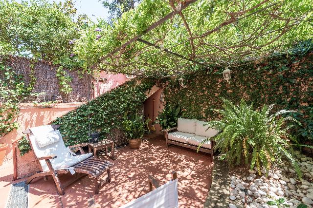 Imagen 6 Inmueble 306062 - Casa en venta en Sant Just Desvern / Ceentro de Sant Just al lado del club de Can Melich 