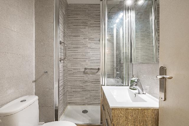 Imagen 4 Inmueble 306372 - Piso en venta en Barcelona / Cerca de Hipercor