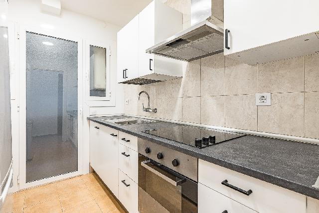 Imagen 29 Inmueble 306372 - Piso en venta en Barcelona / Cerca de Hipercor