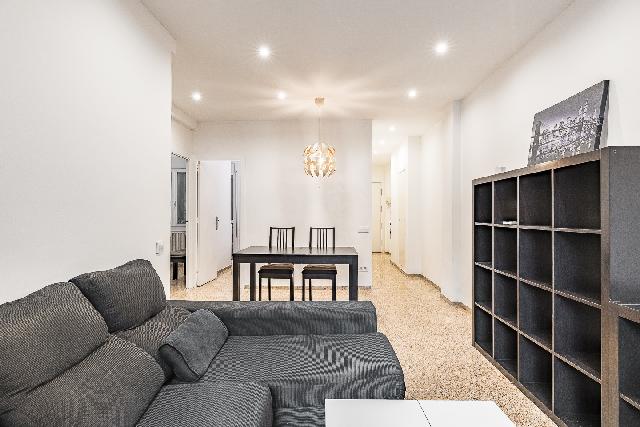 Imagen 6 Inmueble 306372 - Piso en venta en Barcelona / Cerca de Hipercor