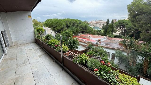 Imagen 4 Inmueble 306481 - Piso en venta en Barcelona / Plaza Kennedy - Calle Císter