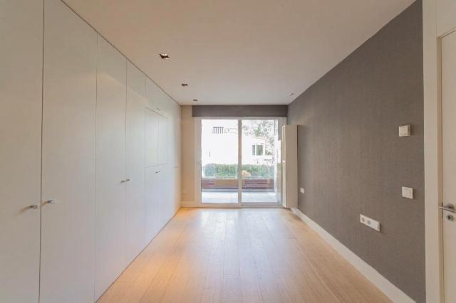 Imagen 22 Inmueble 306481 - Piso en venta en Barcelona / Plaza Kennedy - Calle Císter