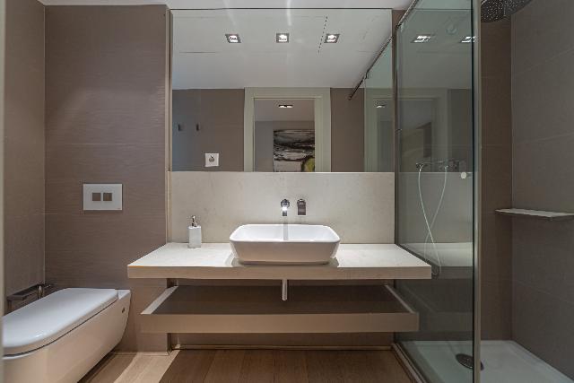 Imagen 3 Inmueble 306481 - Piso en venta en Barcelona / Plaza Kennedy - Calle Císter