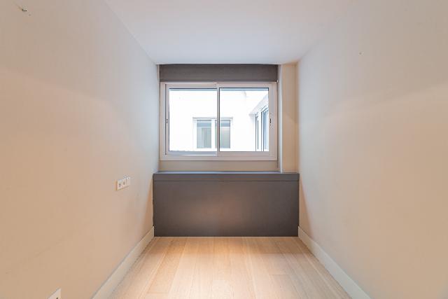 Imagen 16 Inmueble 306481 - Piso en venta en Barcelona / Plaza Kennedy - Calle Císter