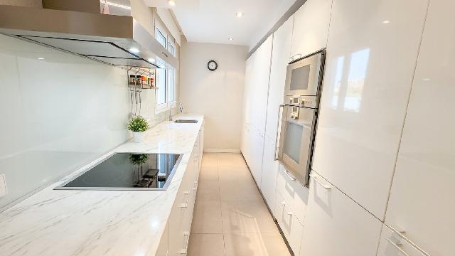 Imagen 3 Inmueble 306481 - Piso en venta en Barcelona / Plaza Kennedy - Calle Císter