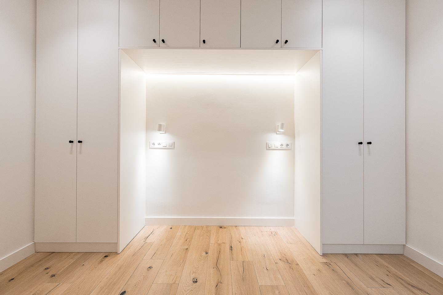 Imagen 21 Piso en venta en Barcelona / Calle Europa- Calle Galileu